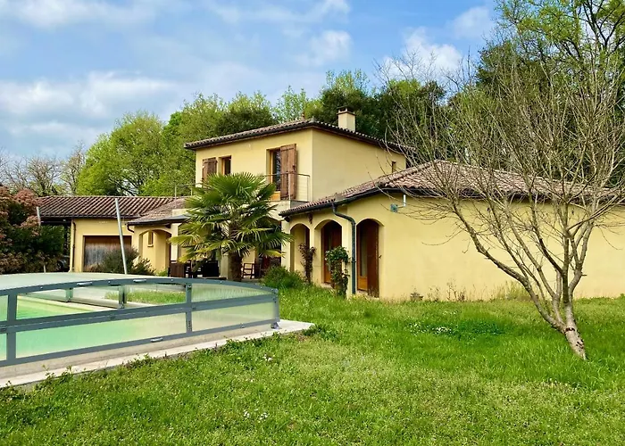Villa De La Croix De La Main